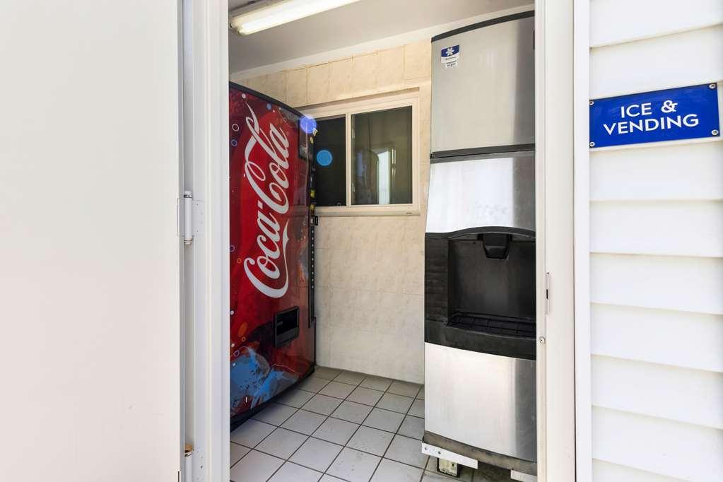Americas Best Value Inn Avenel Woodbridge Einrichtungen foto